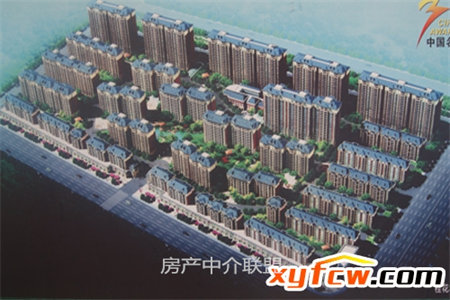 华龙西苑3室2厅2卫68万88m2出售